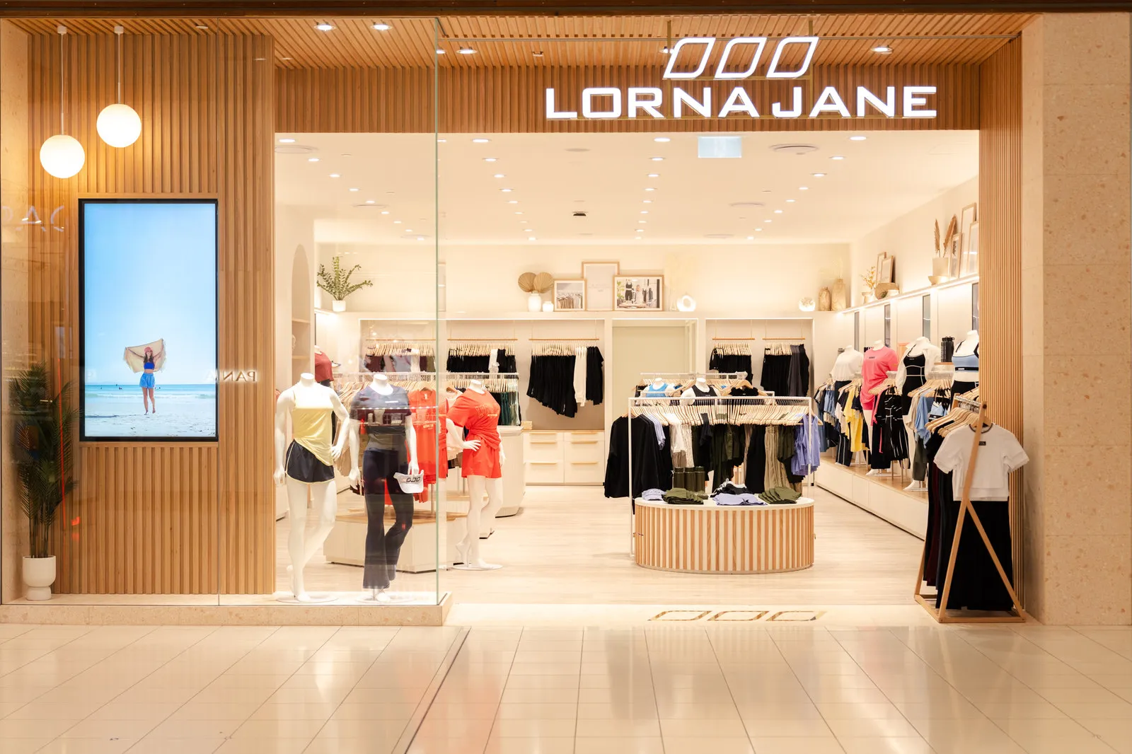 Lorna Jane store front in Albany